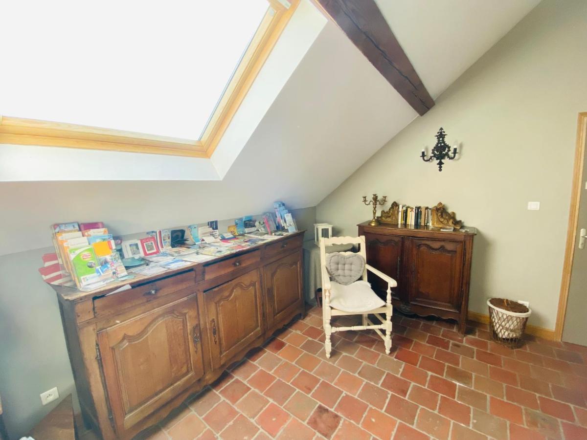 Crèvecoeur-sur-lʼEscaut Ferme De Montecouvez B&B 외부 사진