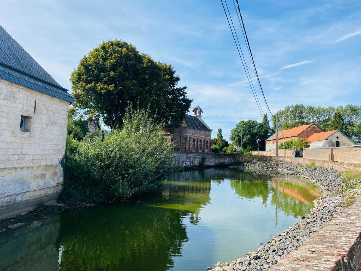 Crèvecoeur-sur-lʼEscaut Ferme De Montecouvez B&B 외부 사진